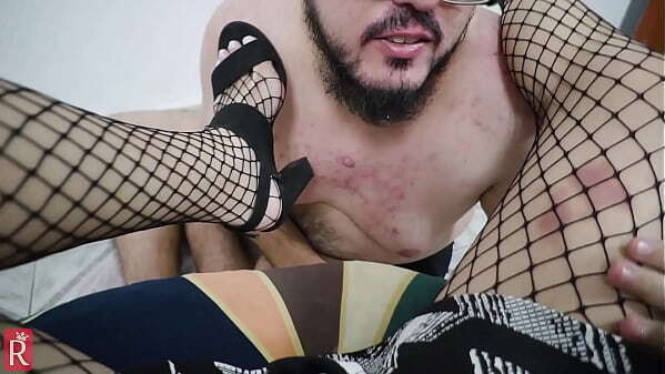 SUBMISSO POD&Oacute_LATRA PODOLATROUS SUBMISSIVE