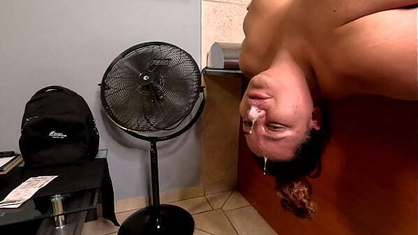 INTERRACIAL upside down FACE FUCKING BROWN girl