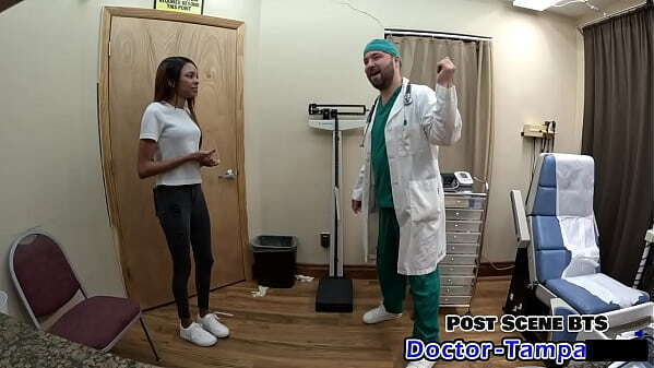 Tampa Solana'_s Gyno Exam