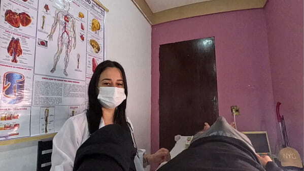 ere&ccedil_&atilde_o inesperada frente enfermeira