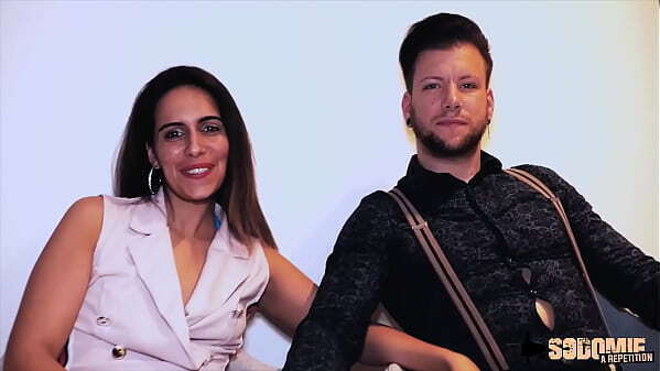 Joy, belle brune, veut sexe