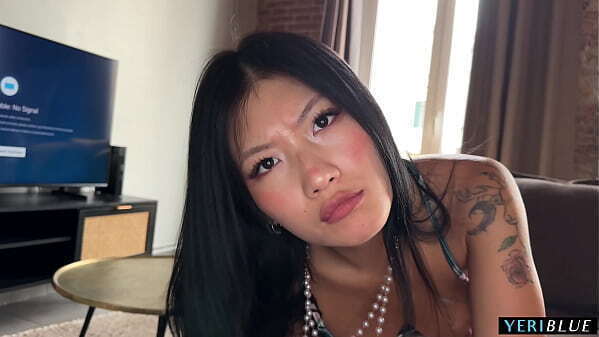 caught chinese step sister sending nudes!