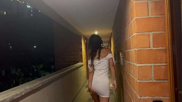 Foreigner tries with very horny Latinas ABBY CARTER