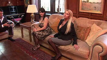 Kristi Klenot Samantha Bond Make While Getting Facial!