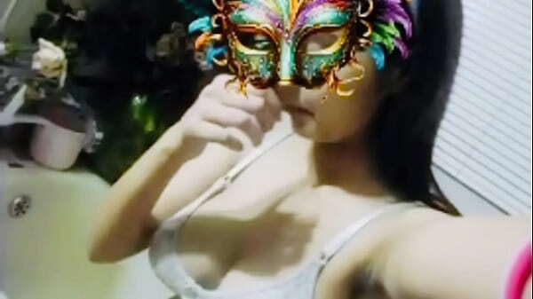 stepsis send nude video