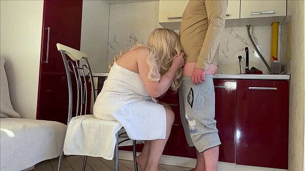 Stepmom jerked stepson'_s gave blowjob after