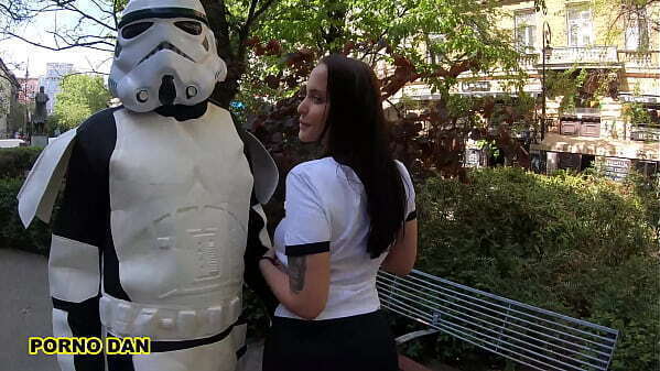 Massive Star Wars Addict Jennifer Mendez Epic &amp_ Squirting Threesome Porno