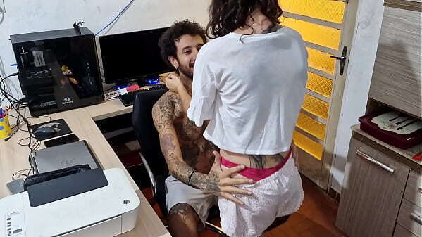 acordei tesao madrugada pedi meio-irm&atilde_o foder gostoso