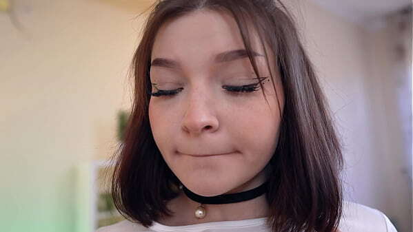 Beautiful teen Virgin Butterfly gets pleasure from five cocks penetrate tight with double penetration water with fountains urine EKS596