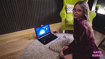 Katekuray watched with friend Harry Potter