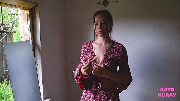 Kate Kuray sucked stranger food