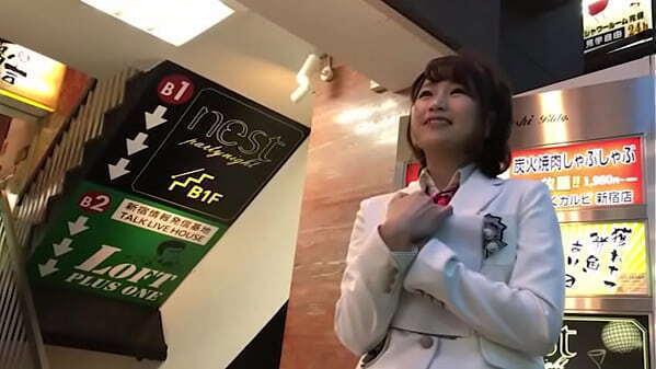 街で見かけた地下アイドル　大学とアイドルを良質するために涙ながらの出演