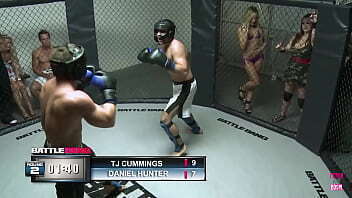 Daniel firmly holds Lexis fucks cowgirl position