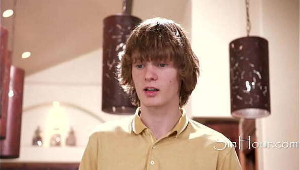 Sitter AssFuck After Showed Dick