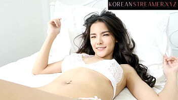 Sexy Korean Girlfriend Needs Your