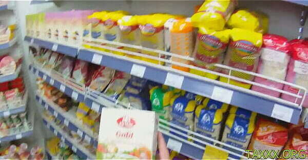 Fuck stick fellow enters delightful Elisaveta Gulobeva'_s