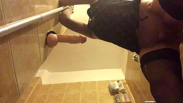 Kinky Crossdresser double dildo play