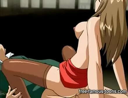 Очкарик девственник попробывал лапнуть отличницу увлёкся