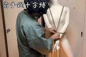 【緊縛動画】前手錠十字縛り