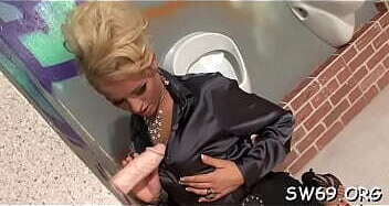 Topnotch minx Adel Sunshine queen beauty