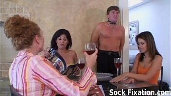 Come worship feet, slave