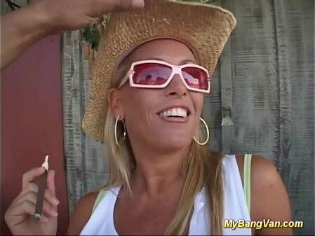 stepmoms first bangvan deepthroat