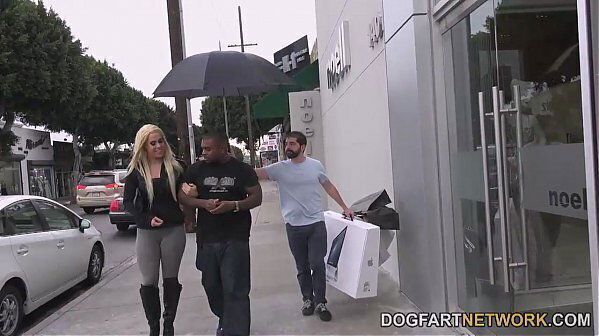 Cuckold Watches Brooke Summers Take First