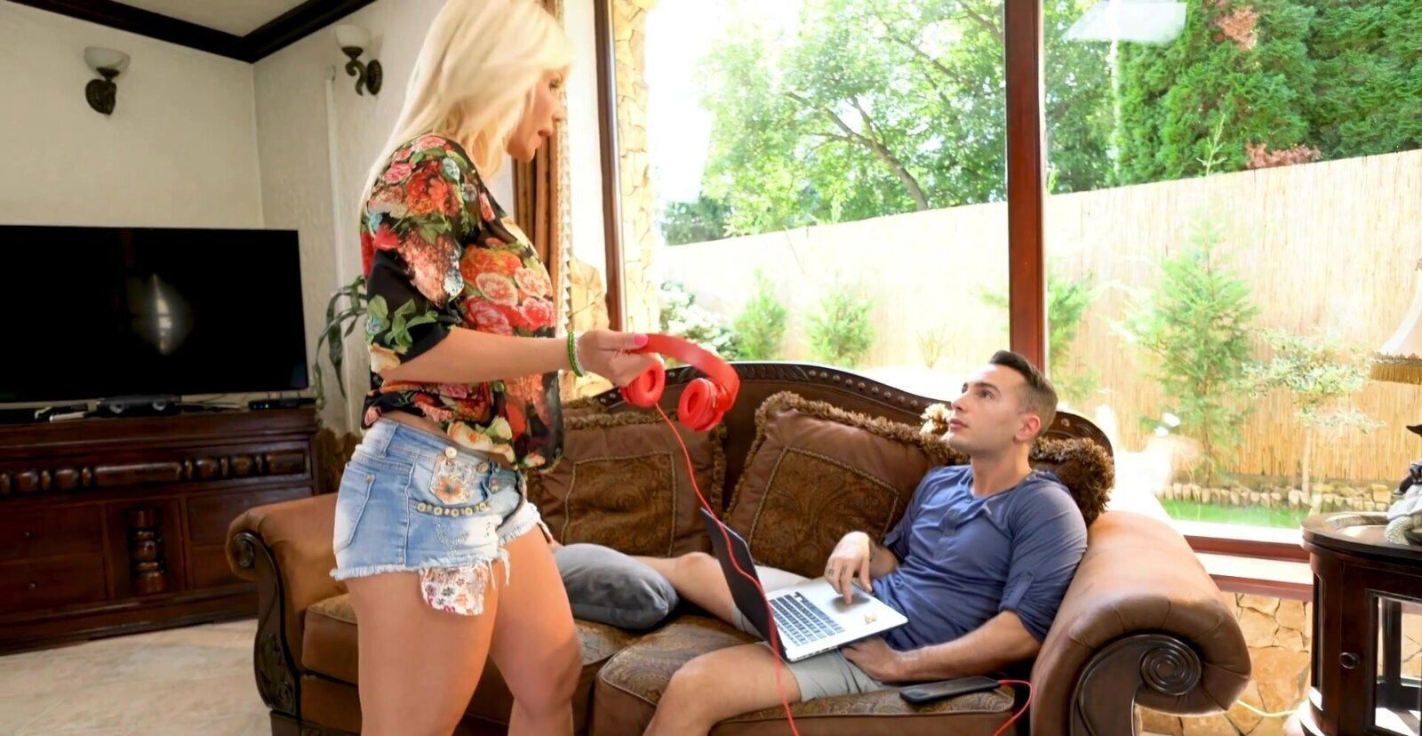 Blonde milf Tiffany Russo fucks with partner passionate session