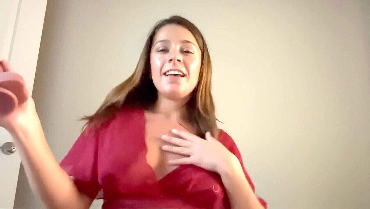 Princess Maddie4daddie belly dances unlocks your pleasure chakra