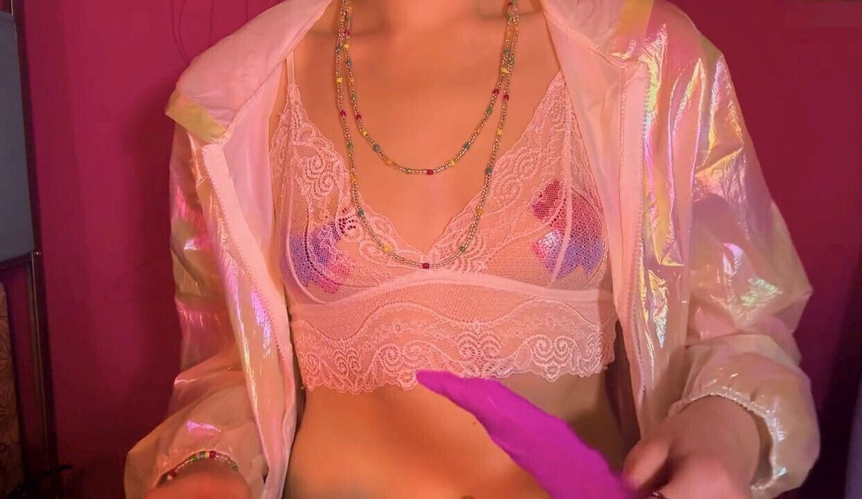 Naked doctor roleplay with Virtuousgirl featuring sensual ASMR vibes