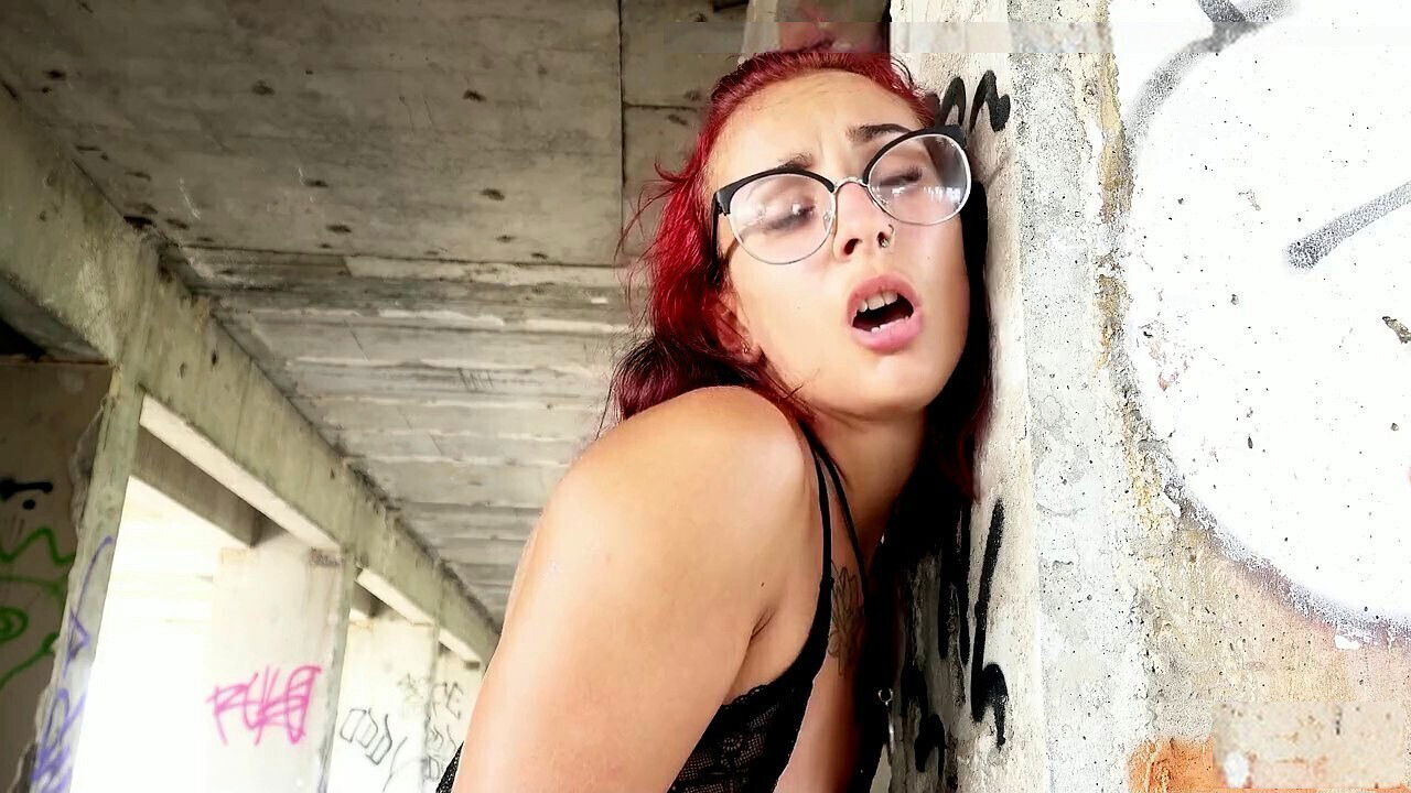 Risky audition with skinny inked redhead Bella Morningstar