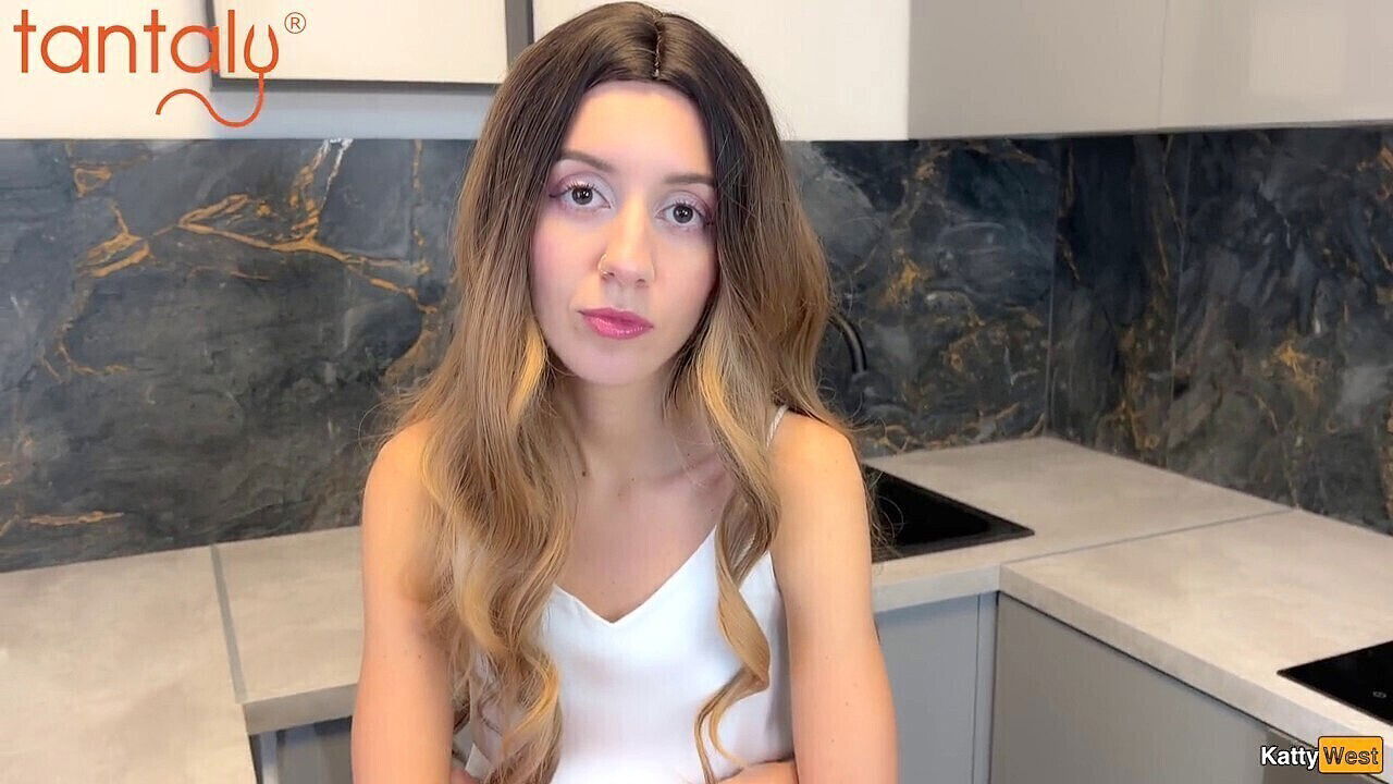 Assistant Katty West done with thirsty boss gifts Tantaly doll instead