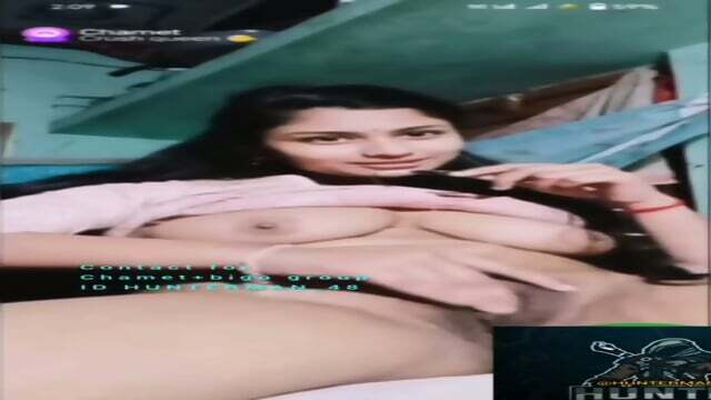 Crush queen Bangladeshi chamet girl video