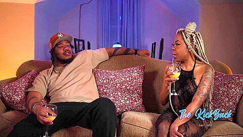 Kickback Tineebadass