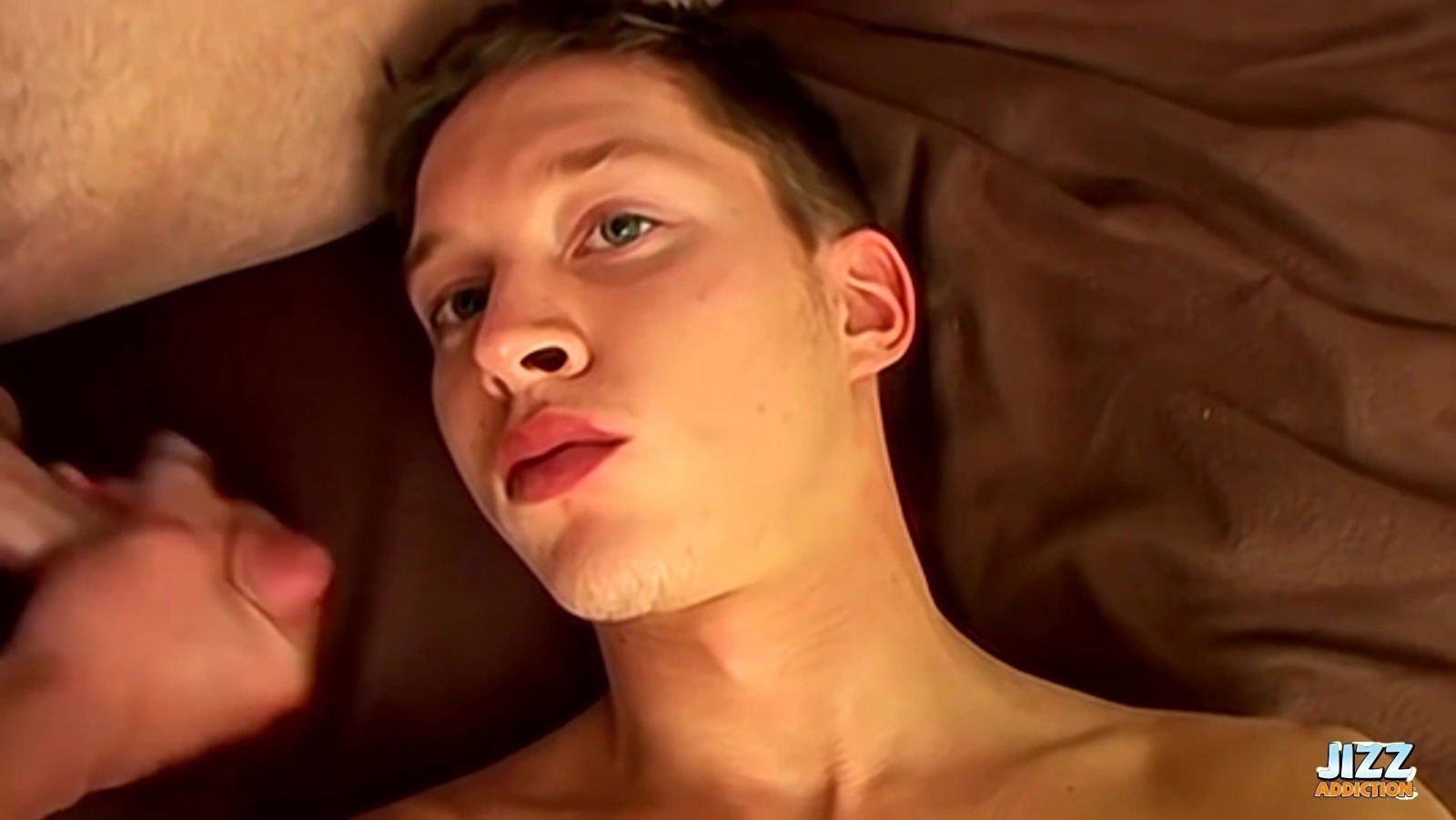 JizzAddiction: Marcus Mojo Ryan Connors Suck Unload Sticky Facials