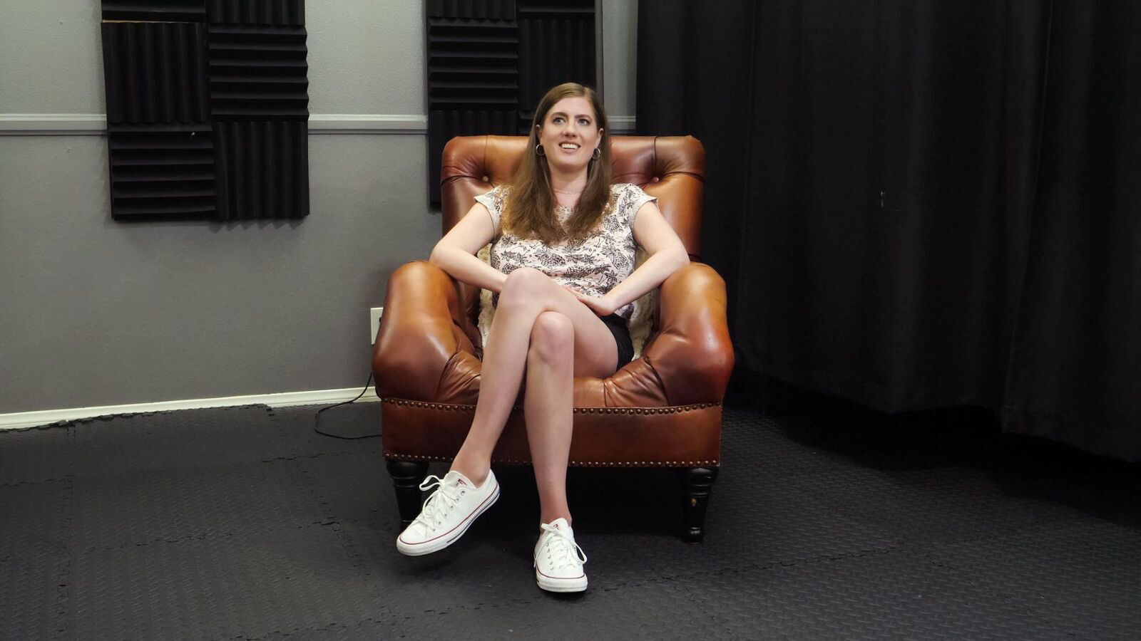 Gangbang Creampie 409 Interview with Alexis Abbey, Scene #01