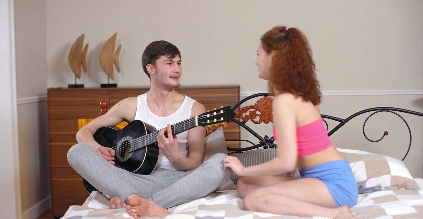 Redhead teen Sheylley Bliss rides moans doggy style