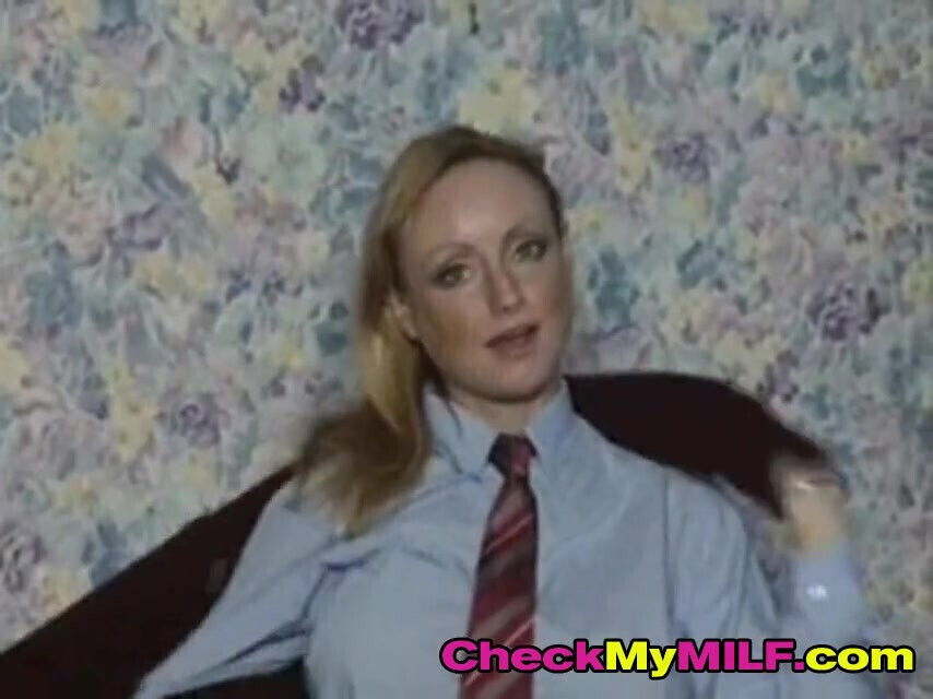 Check MILF Amateur wives