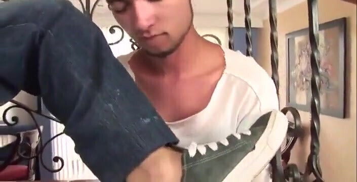 Piel Ardiente with Kinky Latino Boys Diego Gale Damian Byron