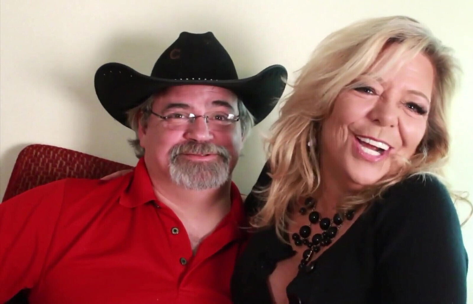 Mature fucking younger while watches