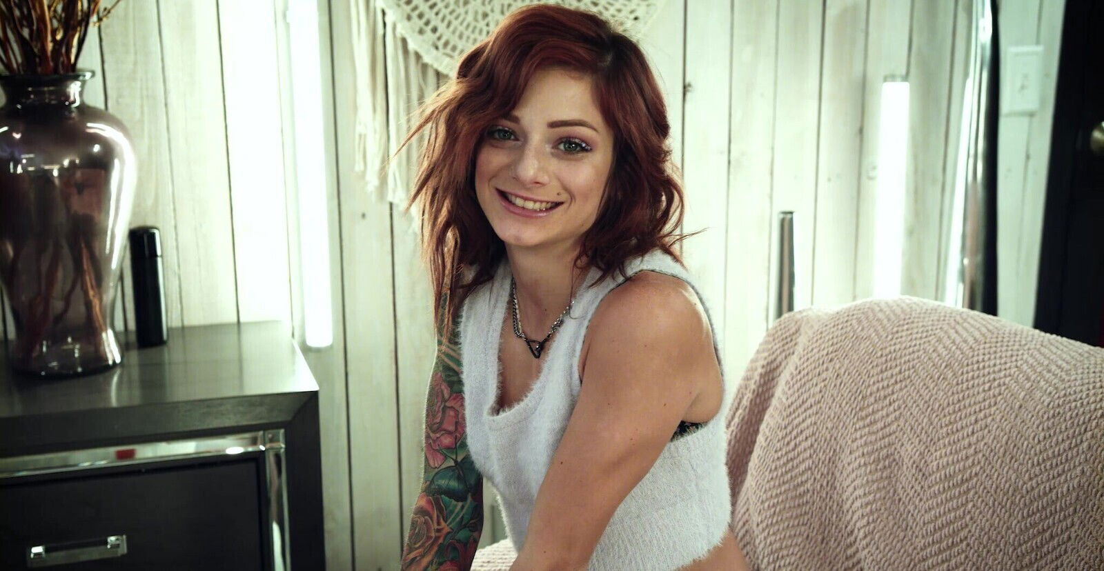 Roxy Ryder boyfriend enjoy passionate moments together