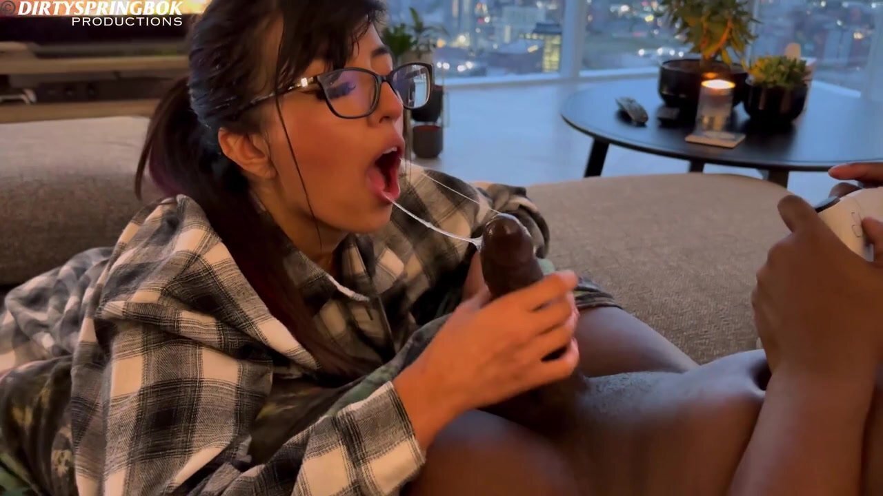 Desi BLACK Footjob video