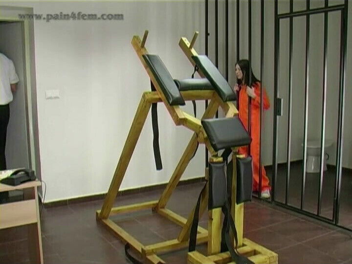 Katiegold Spanking Machine Whipping