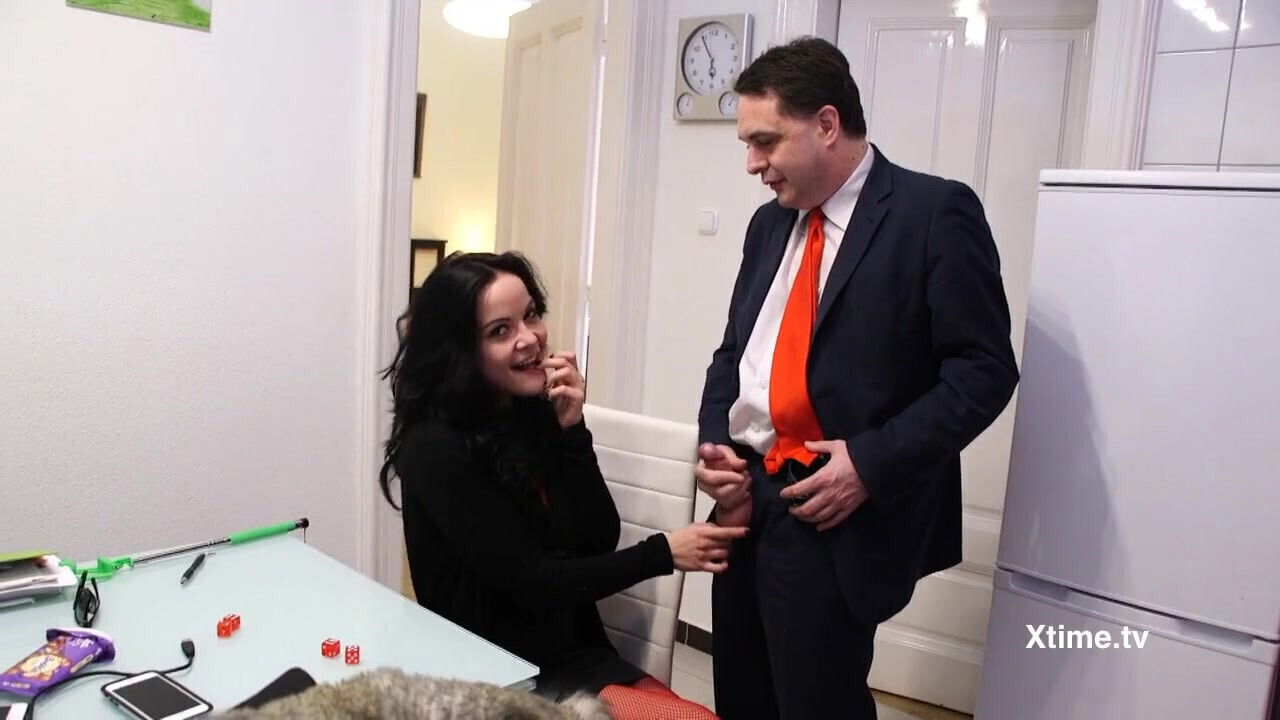 Andrea Dipr brunette loves suck lollipop hard