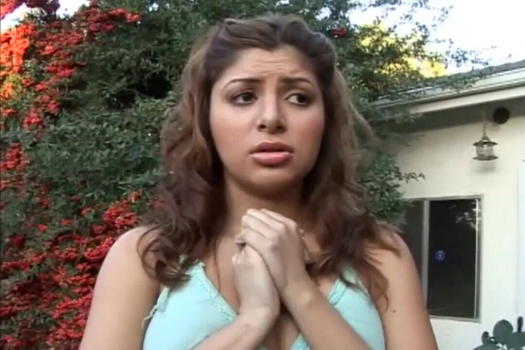 Girl fucked cocks house