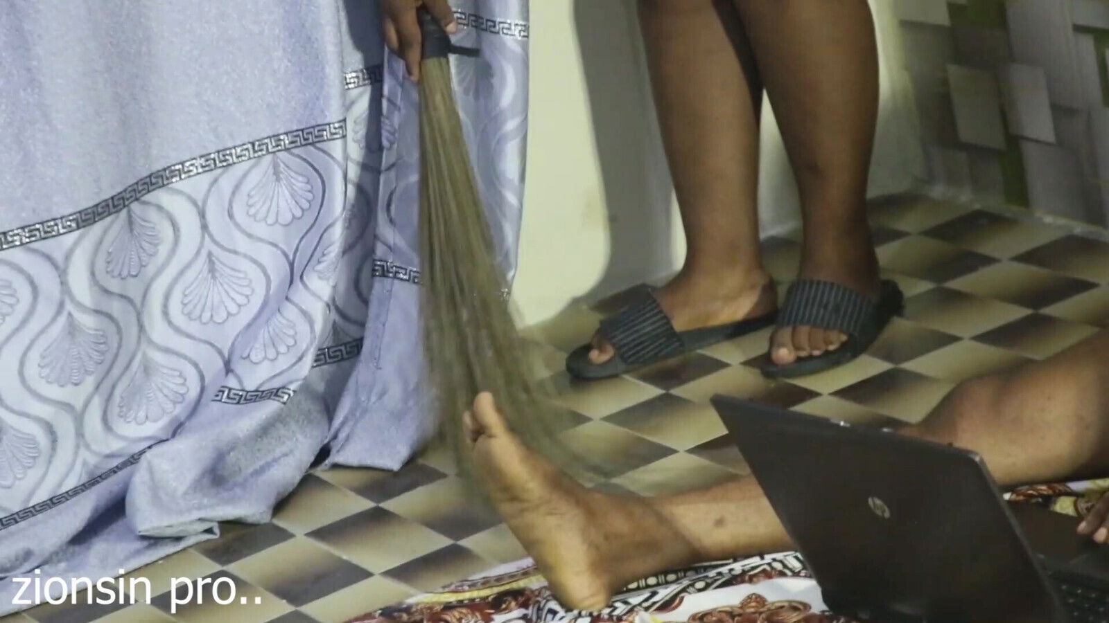 Yahoo Tempted Neighbour