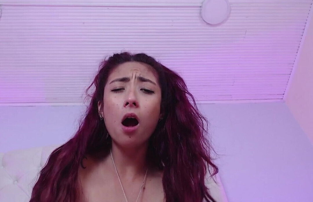 BLOWJOB LINGERIE PURPLE WITH DILDO