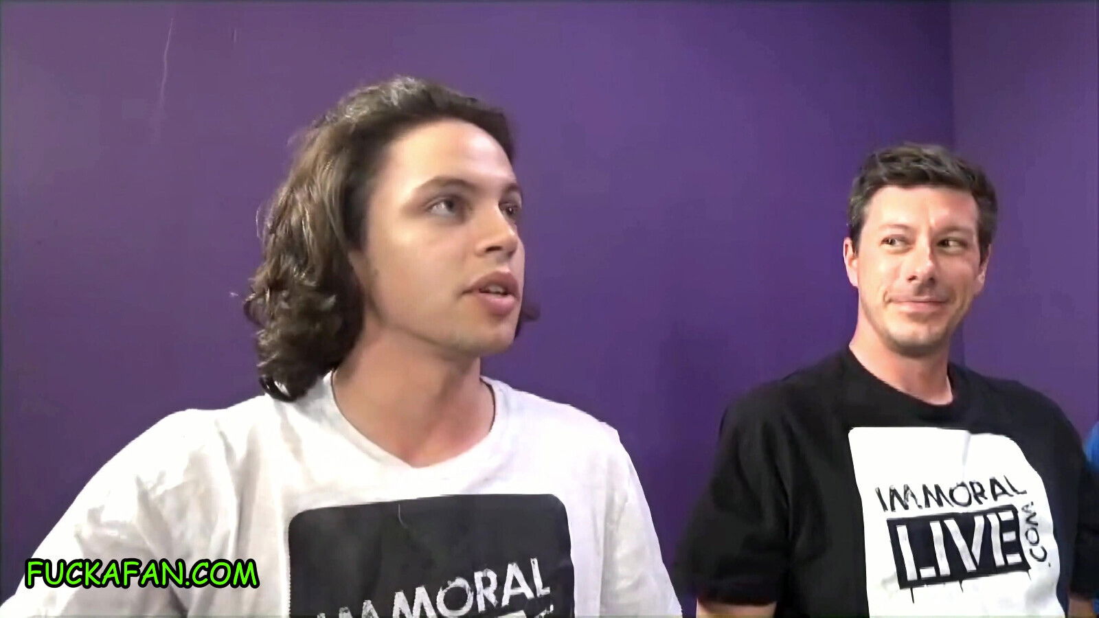 Fuck Frank cums twice with brunettes Jennifer White Raven