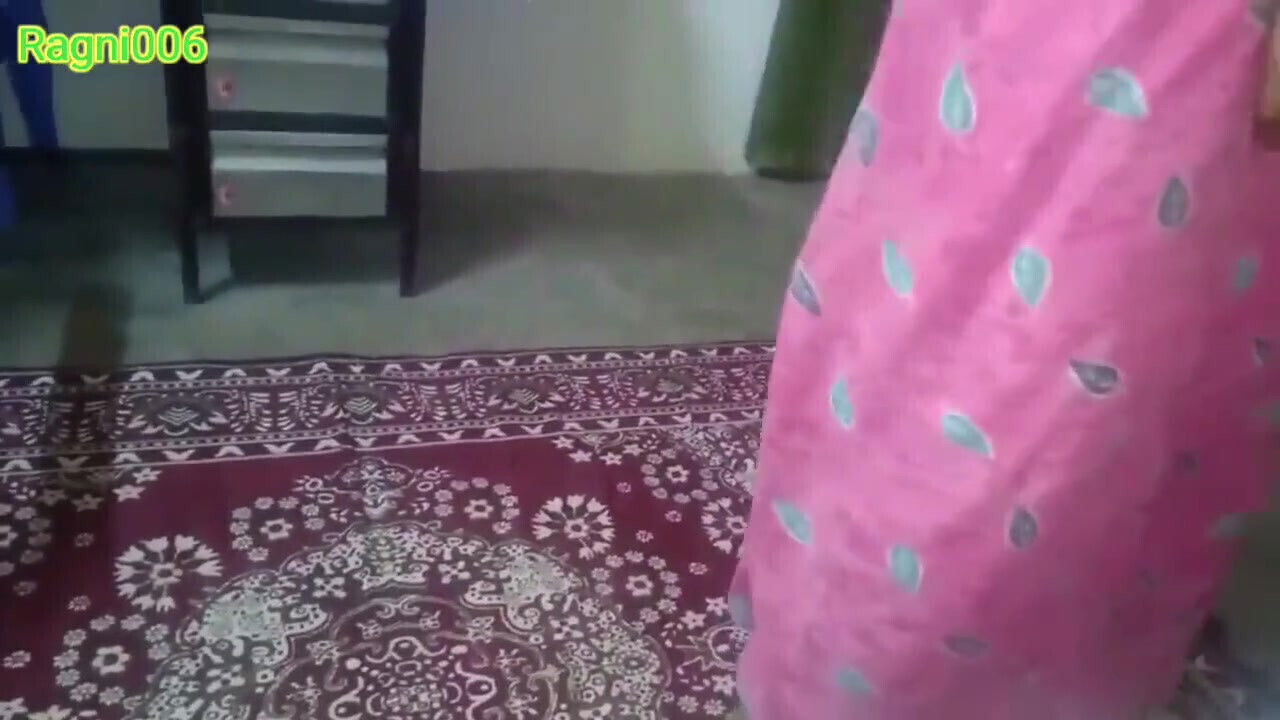 Indian Housewife Doggy Style Hard Fuck Ragni Bhabhi