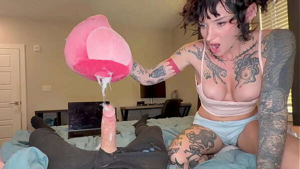 Spying Step Stuffs Step Sis'_s Stuffy